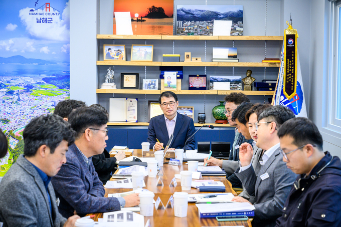 블라인드 | 더웨이브컴퍼니 뉴스