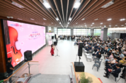 울산시 시청 1층 로비와 생활정원 ‘문화 소통의 장’ 탈바꿈