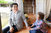 이상익 함평군수, 보훈 대상자 찾아 감사 전해