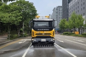 안양시, 도로 열기 식히는 ‘살수차’ 확대 운영