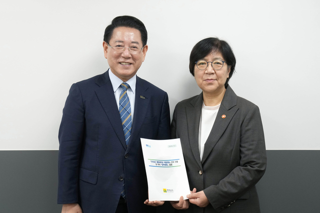 김영록 지사, 전남 통합대학교 국립의대·대학병원 신속 설립 건의