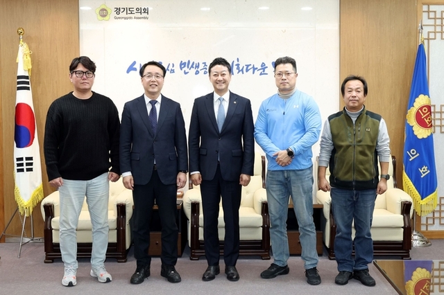 김진경 의장, 중고차 딜러협회 등과 매매 전문 자격제 논의